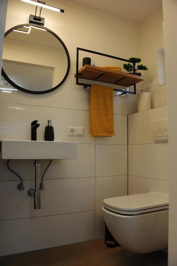 Studio-Apartment Kontaktloser Check-In ميكنبورن المظهر الخارجي الصورة