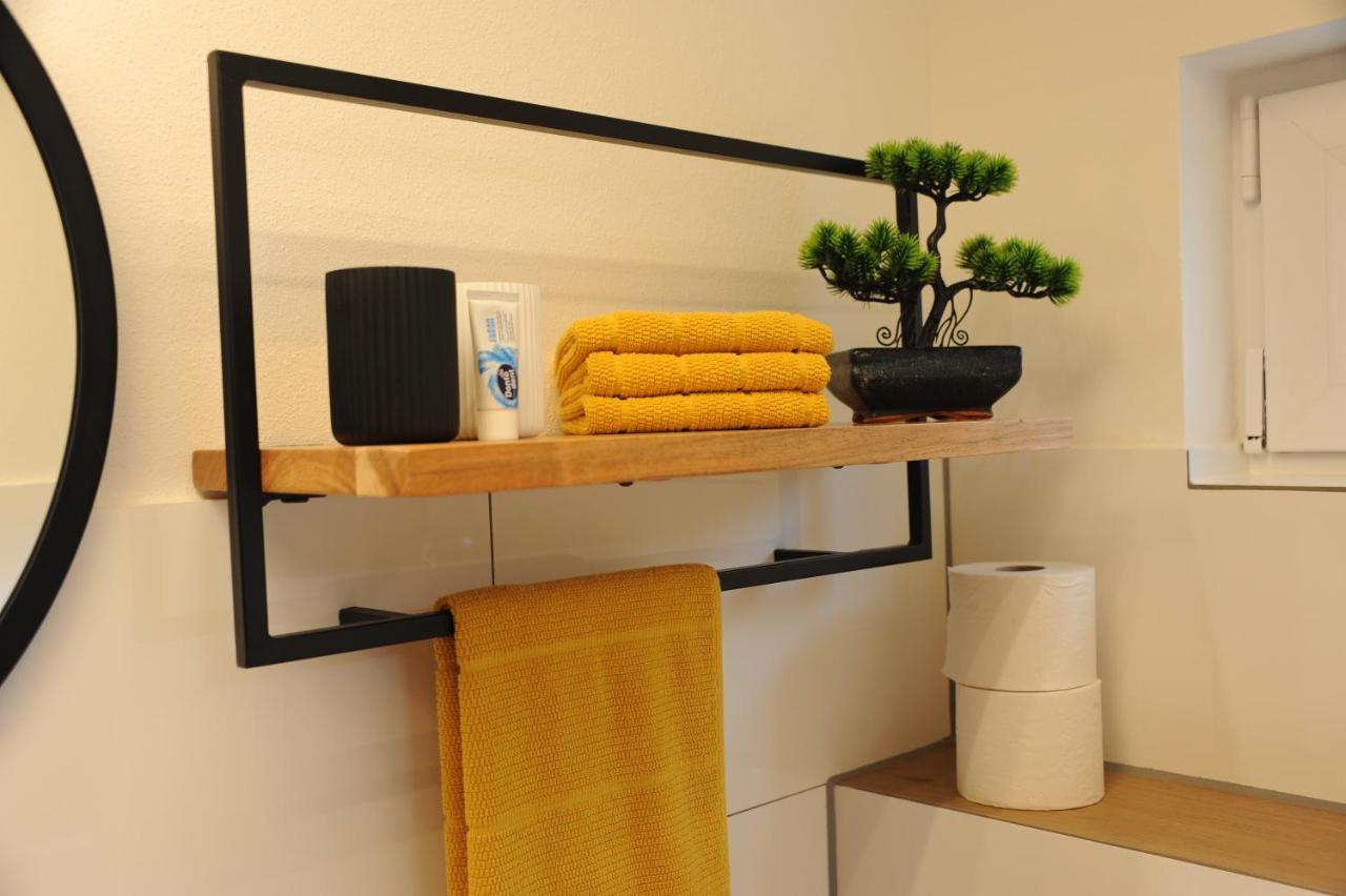 Studio-Apartment Kontaktloser Check-In ميكنبورن المظهر الخارجي الصورة