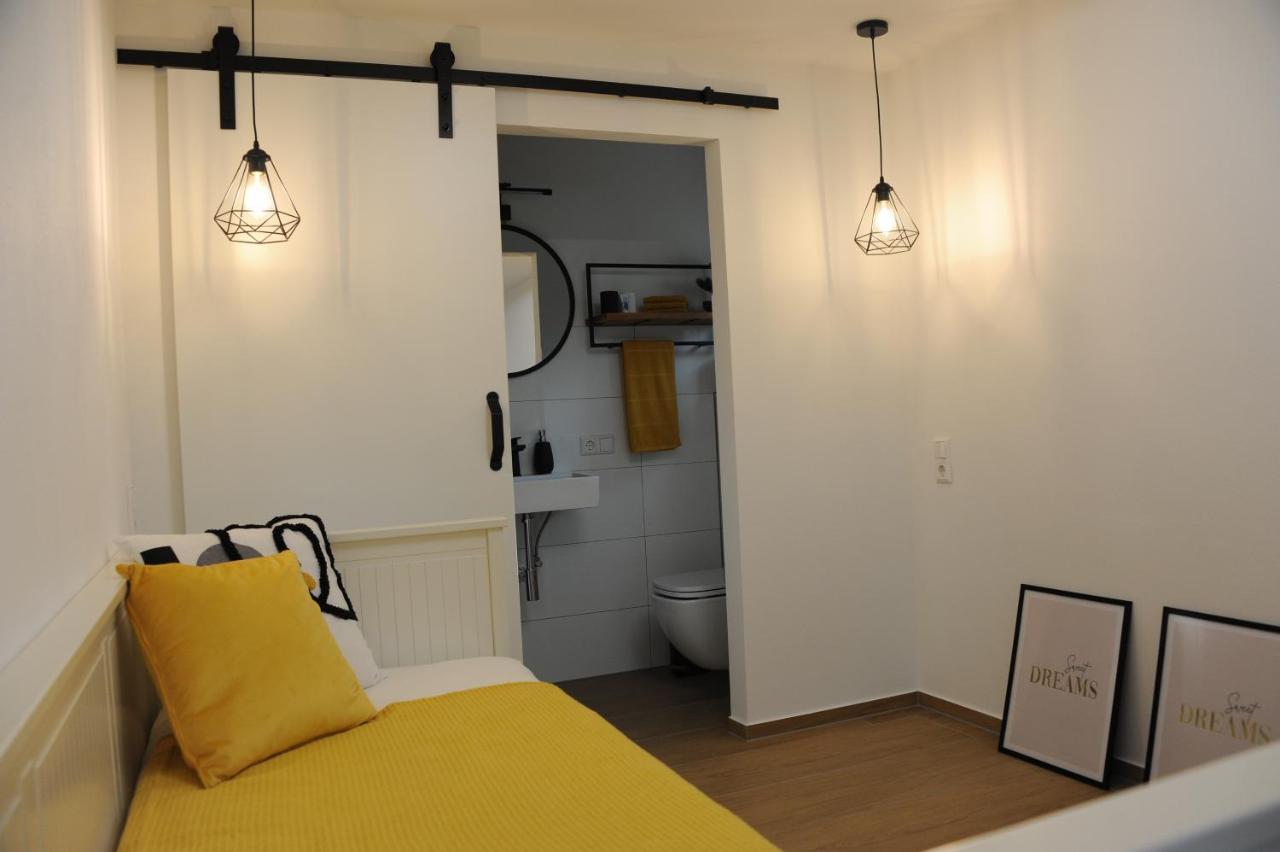 Studio-Apartment Kontaktloser Check-In ميكنبورن المظهر الخارجي الصورة